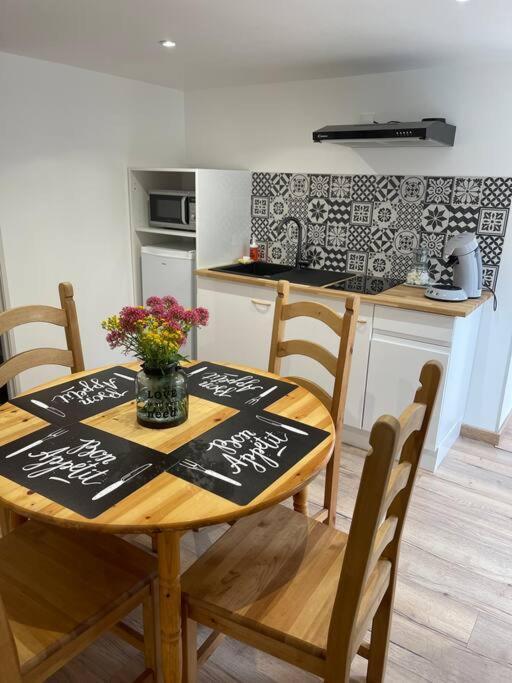 Appart 2 Pieces 35M2,Centre Ville, Parking Gratuit บัวร์ ภายนอก รูปภาพ